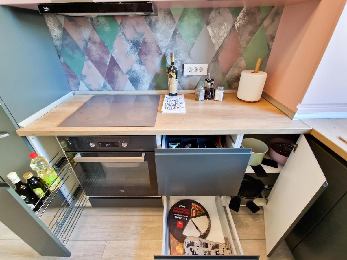 Mirvana Apartments Legacy Residence 티미쇼아라 외부 사진